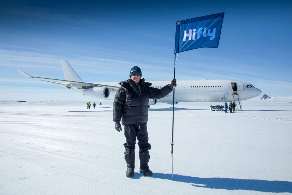 Pierwsze lądowanie Airbusa A340 na Antarktydzie!