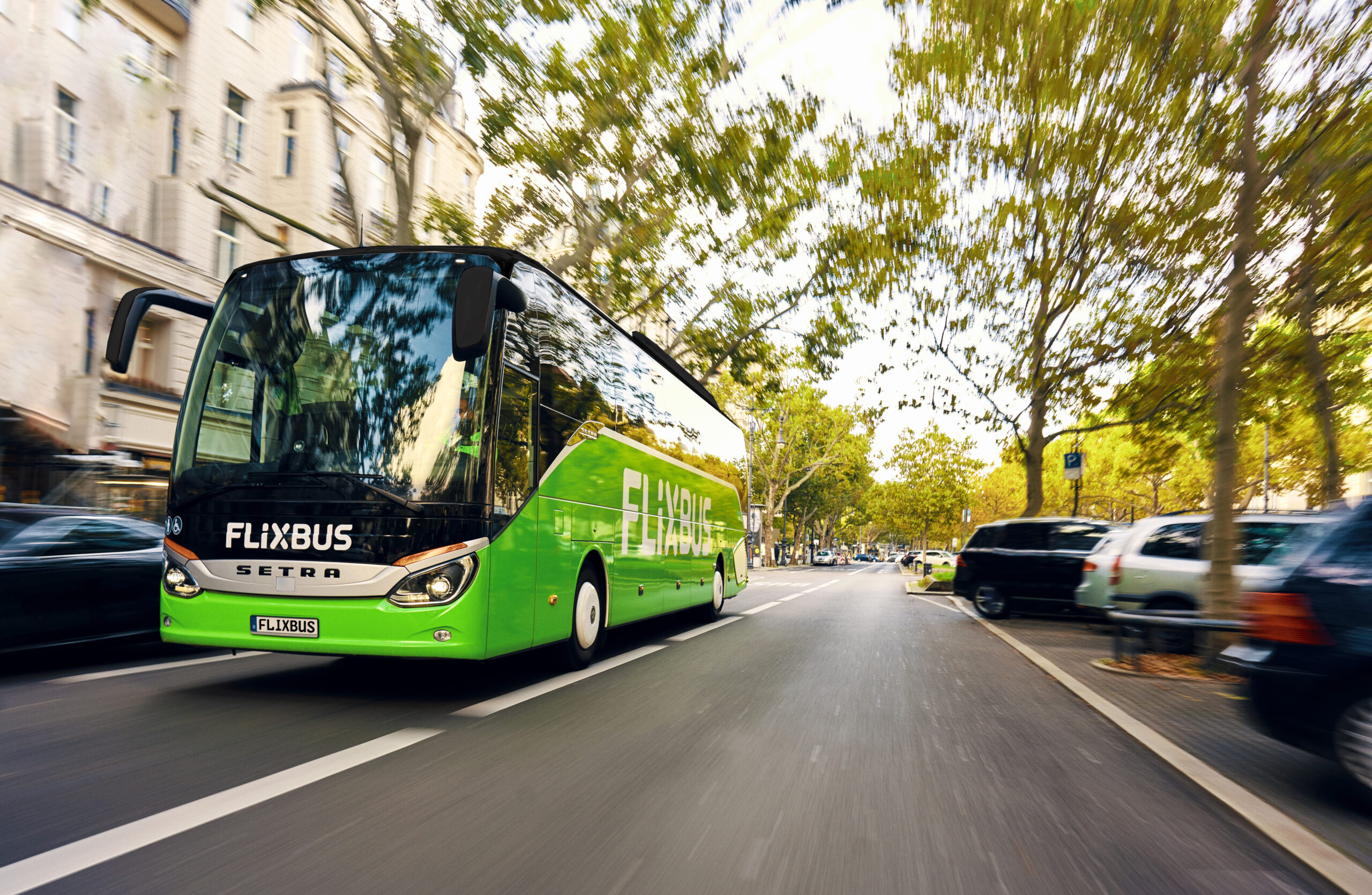 Zielony autobus FlixBus wyruszył z Krakowa do Norwegii!